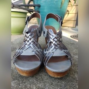 Steve Madden Turnpike Platform Wedges